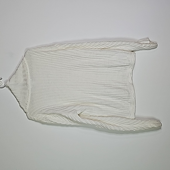 Venus XS light cream color turtleneck sweater - Picture 4 of 7